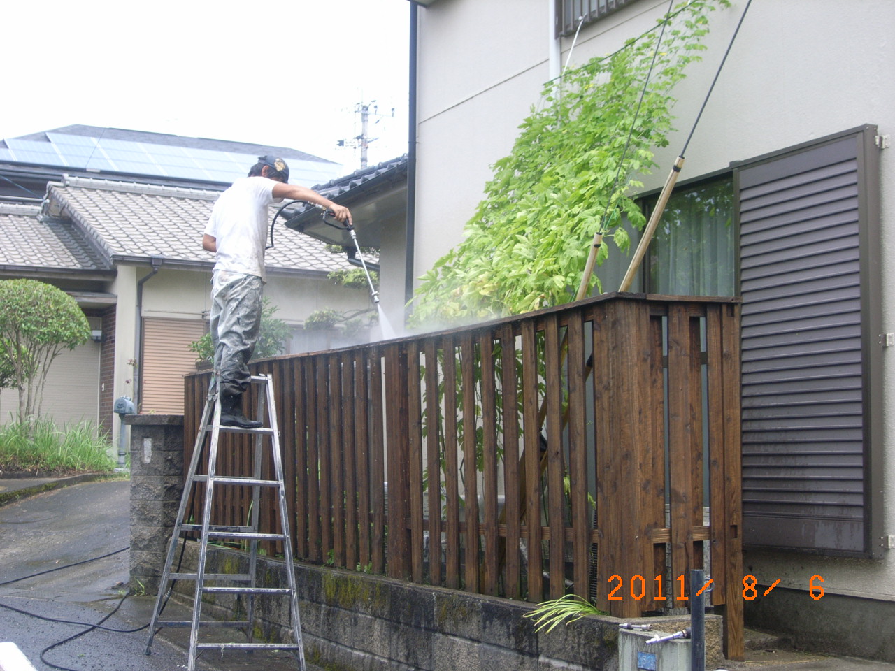 http://www.mitsuo-tosou.com/blog/items/2011/08/06/RIMG0365.JPG