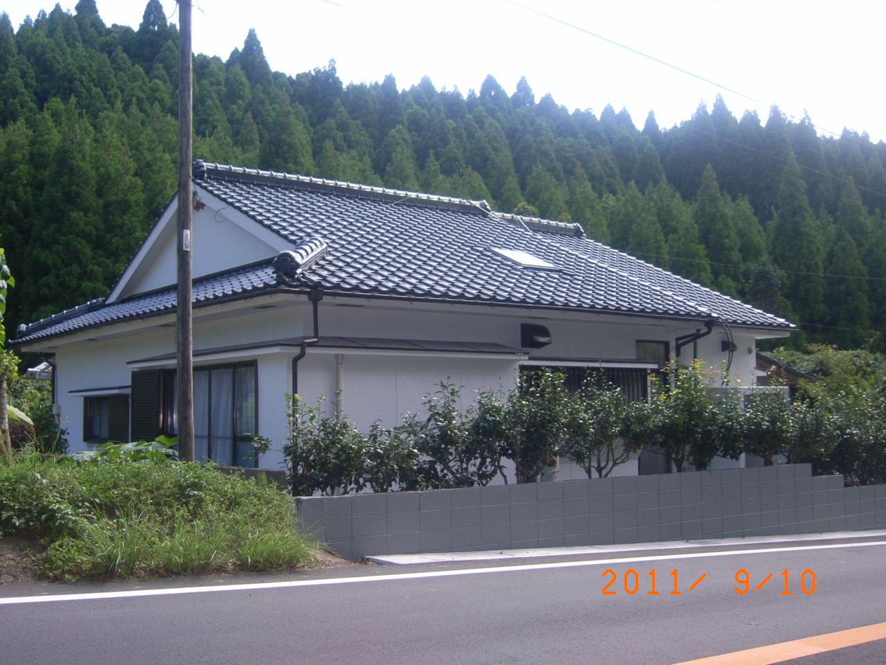 http://www.mitsuo-tosou.com/blog/items/2011/09/13/RIMG0408.JPG
