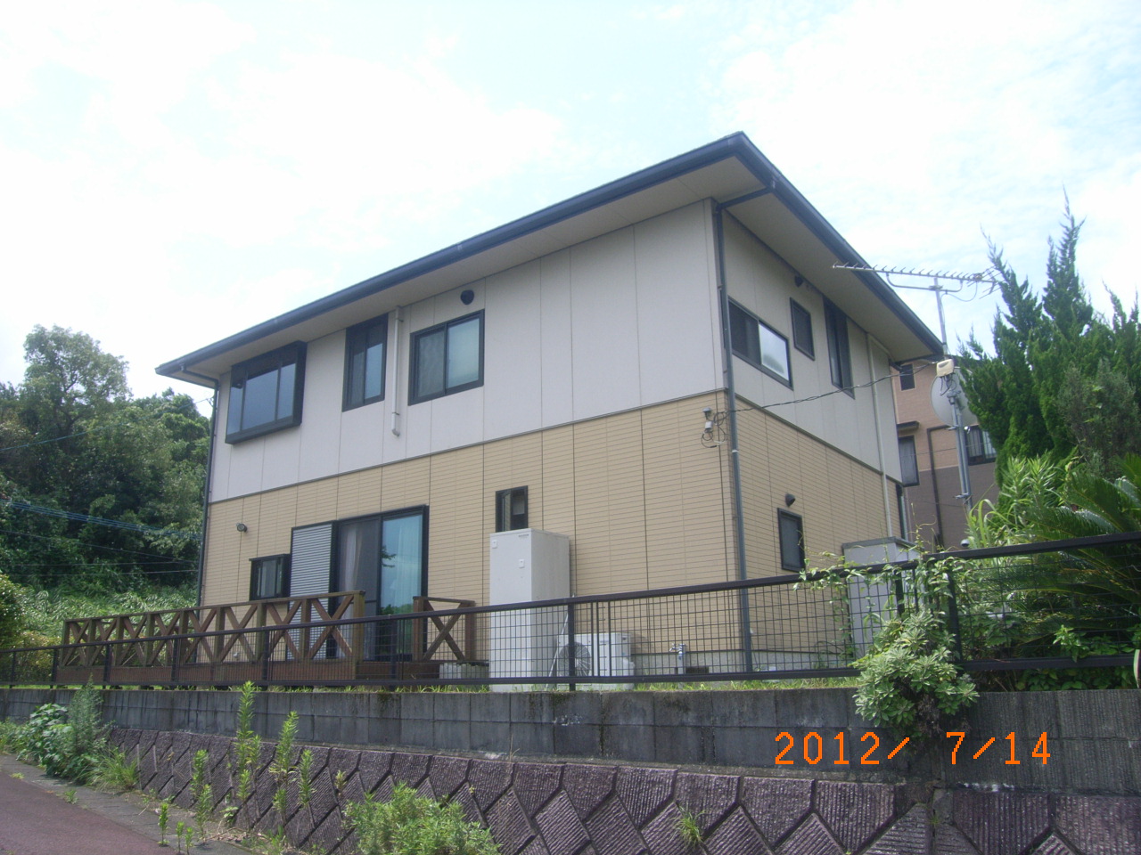 http://www.mitsuo-tosou.com/blog/items/2012/08/30/RIMG0009.JPG